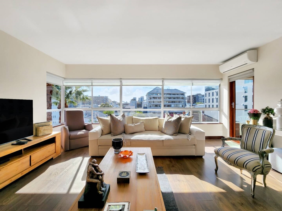 To Let 2 Bedroom Property for Rent in Sea Point Western Cape